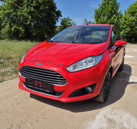 Ford Fiesta cena 18900 przebieg: 179000, rok produkcji 2013 z Czarnków małe 211